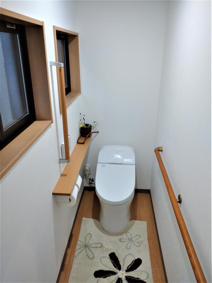 湿式から乾式のトイレにリフォームして清掃性UP